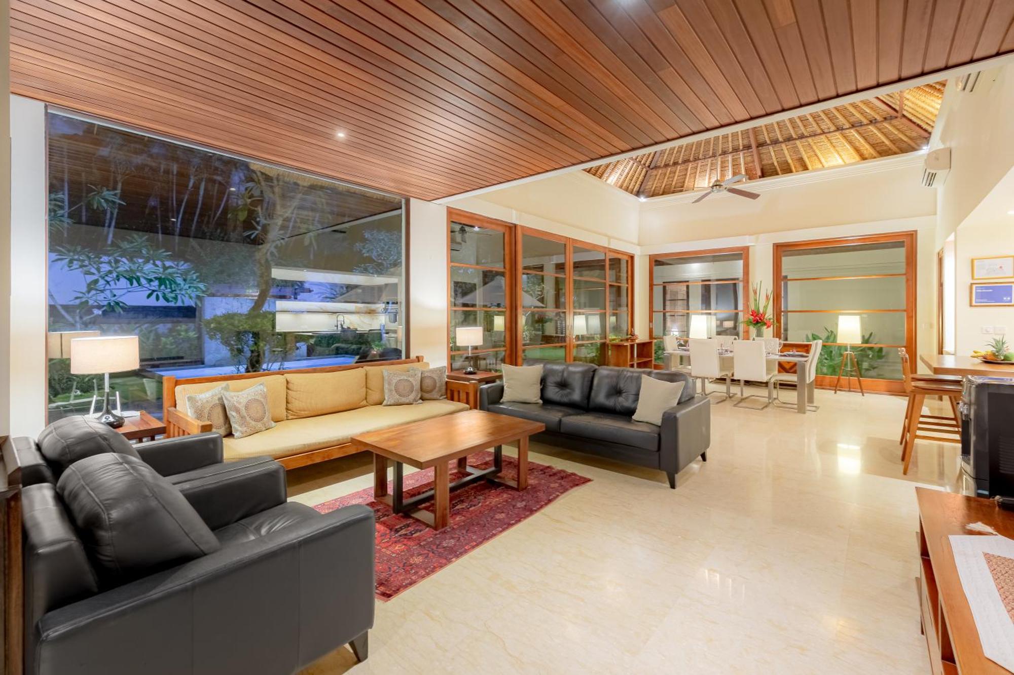 Villa Dorado - Steps From Jimbaran Beach Экстерьер фото