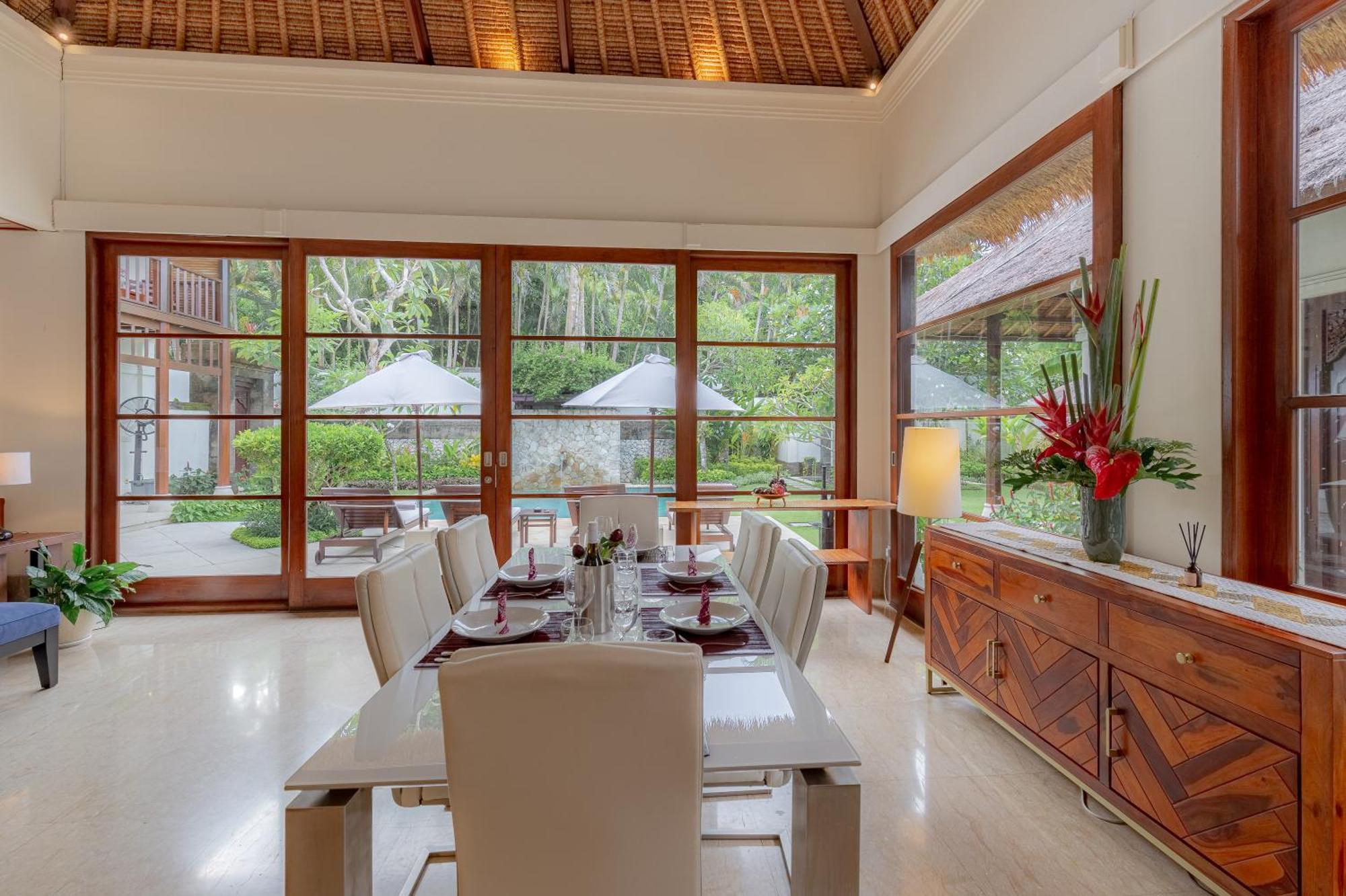 Villa Dorado - Steps From Jimbaran Beach Экстерьер фото