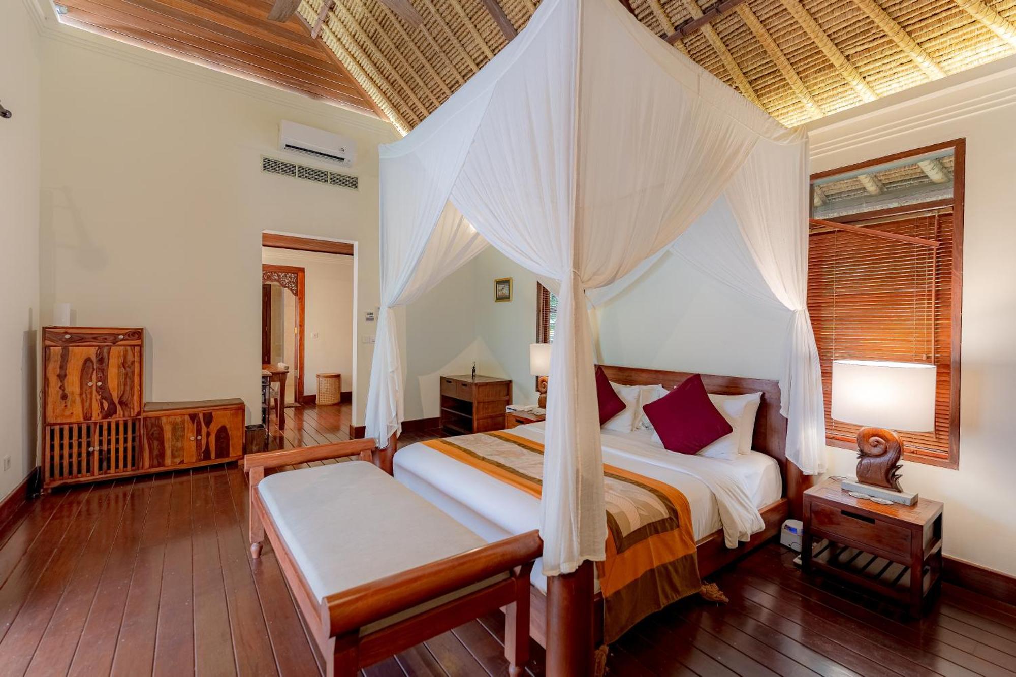 Villa Dorado - Steps From Jimbaran Beach Экстерьер фото