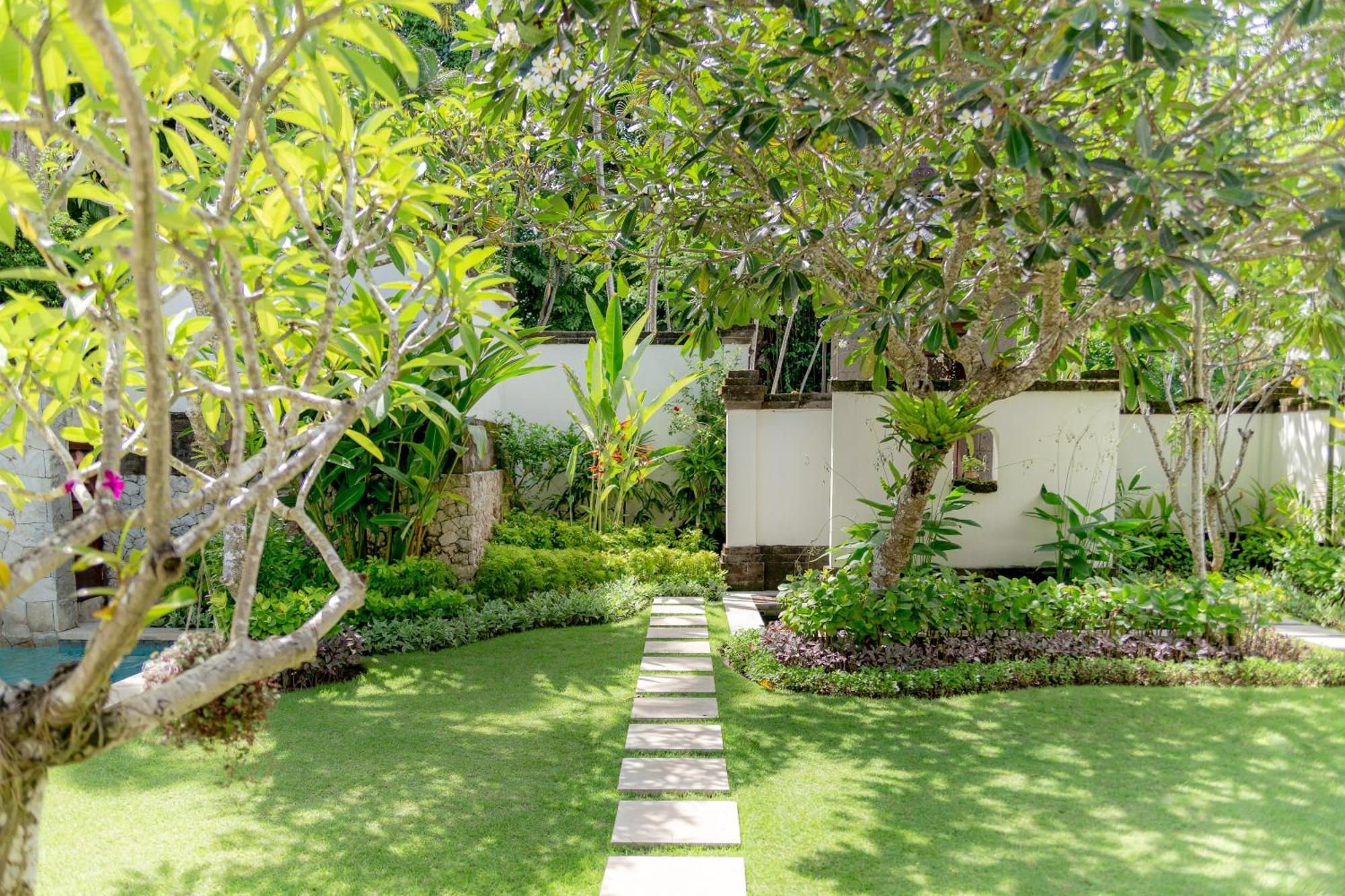 Villa Dorado - Steps From Jimbaran Beach Экстерьер фото