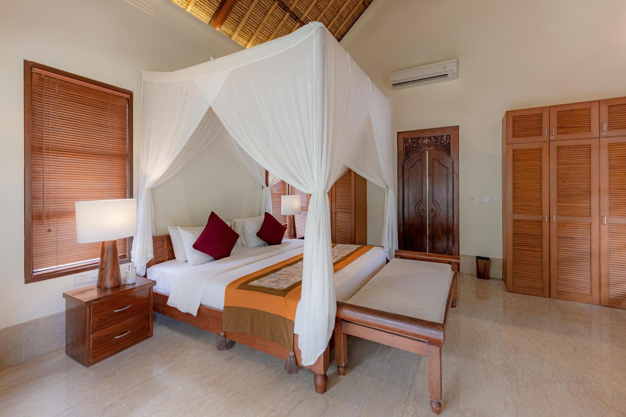 Villa Dorado - Steps From Jimbaran Beach Экстерьер фото